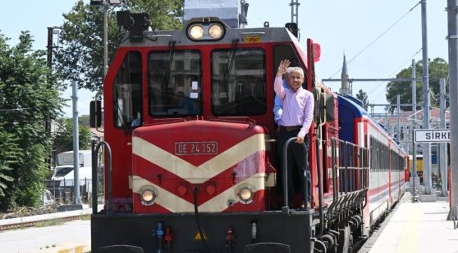 Bakan Uraloğlu: İhracatta rota demiryolu