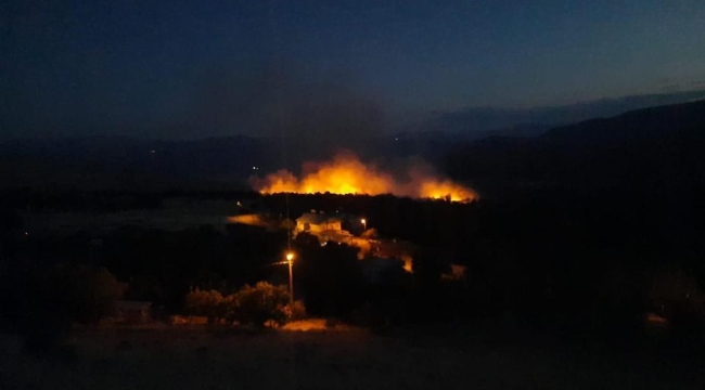 Köydeki yangını maden işçileri söndürdü