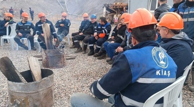 Enerji Bakanı direnişe geçen maden işçileri ile görüşecek. Mansur Yavaş duyurdu